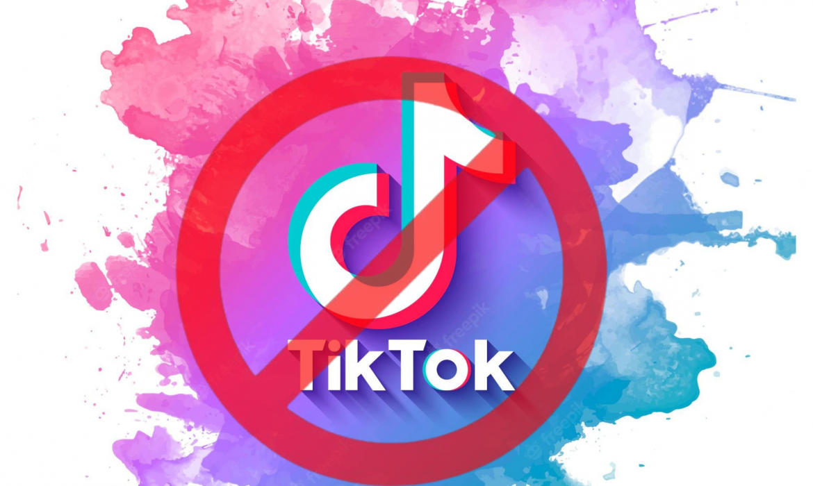 Tổng hợp các sản phẩm bị cấm trên TikTok Shop